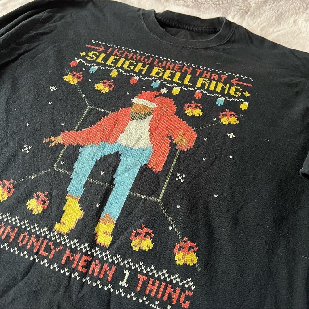 Drake - Hotline Bling Christmas Long sleeve T-shirt
YMCMB Young Money Drake